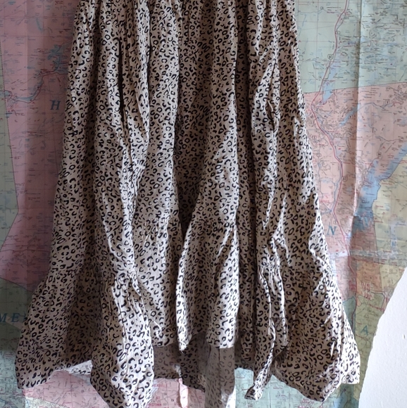 NWT Japna dress with delicate cheetah pattern! - Picture 5 of 6